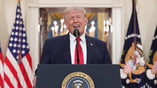 Von 1 auf 1.5 Billionen Dollar – Trump will US-Ver­teidigungs­aus­gaben um die Hälfte aufstocken