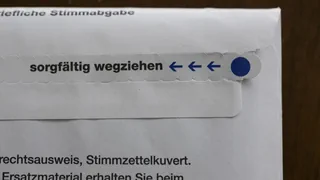 Schweizer im Ausland – Wenn abstimmen 60 Franken kostet – oder mehr
