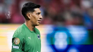 Gegenspieler niedergestreckt – 13 Spielsperren: Lange Strafe für Andrada nach Faustschlag