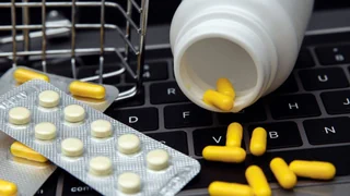 Q&A Pillen aus dem Internet – «Wie gefährlich sind GLP-1 Abnehm-Medikamente aus dem Ausland?»