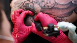 Lymphknoten betroffen – Tattoofarben können das Immunsystem schwächen