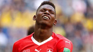 Bald startet die Fussball-WM – Probleme bei der Ei
