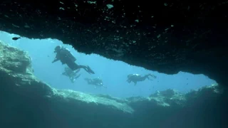 Tauchunfall Malediven – «In dieser Höhle hatte niemand etwas zu suchen»