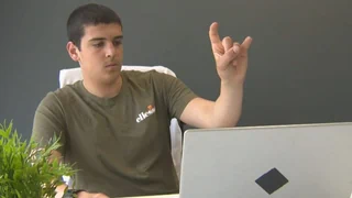 Anonyme Alterskontrolle – Jugendschutz im Netz: Handgesten verraten das wahre Alter