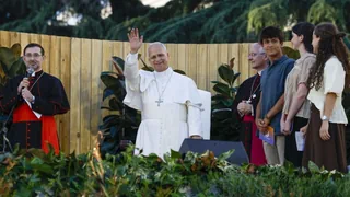 Papst Leo XIV. in Spanien – Hunderttausende Jugendliche bei 