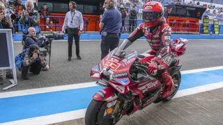 MotoGP-Sprint in Jerez – Trotz Sturz: Marc Marquez siegt bei Regenchaos