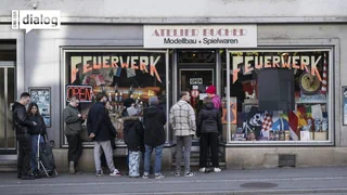 Stimmen aus der Community – Das hält die «dialog»-Community von privatem Feuerwerk