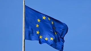 Handelsvereinbarung – EU-Abgeordnete stimmen Umsetzung des US-Zolldeals zu