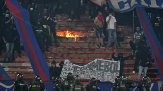 Medellin-Fans drehen durch – Feuer auf der Tribüne: Spiel in Copa Libertadores abgebrochen