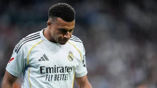 Internationaler Fussball – Real patzt im Meisterrennen – Itten trifft im Kellerduell