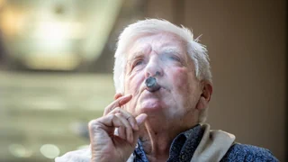 Über 800 Grand Prix erlebt – Roger Benoit – die Reporter-Legende mit der Zigarre im Mund
