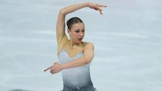 Eiskunstlauf-WM in Prag – Kaiser patzt in der Kür und wird 21. – Sakamoto tritt mit Gold ab