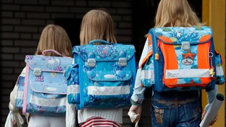 Studie zu Schulkompetenzen – Vor allem eine Schülergruppe fällt ab beim Lesen und Rechnen