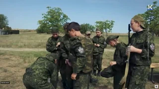 Russische Verbrechen – Nachschub für die Front: Wie Russland Kinder für den Krieg formt