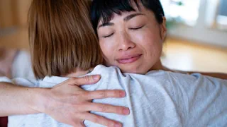 Psychologe Joachim Küchenhoff – «Schwamm drüber» reicht nicht: So gelingt das richtige Verzeihen