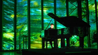 Klang trifft Licht – Lucerne Festival «Pulse» lässt Kirchenwände leuchten und beben