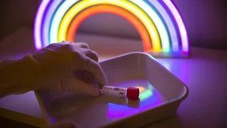 Welt-Aids-Tag – Wie sieht das Leben nach einer HIV-Ansteckung aus?
