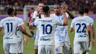 Fussball aus den Topligen – Inter wahrt Anschluss an die Spitze – ohne Sommer