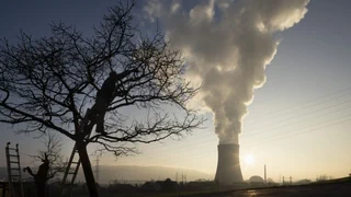 Session zu Kernkraft – Hochspannung bei AKW-Debatte – und al