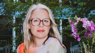 Direktorin der Art Basel – Bleibt die Art auch weiterhin in Basel, Frau Cruse?