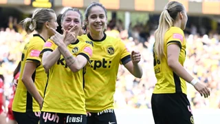 4:1-Sieg über Rapperswil-Jona – Meister YB übersteht erste Playoff-Hürde