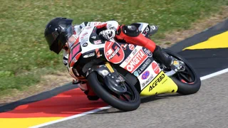 News aus dem Motorsport – Phommara stürzt in Moto 3 – Mortara auf Formel-E-Podest