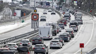Vor dem Osterwochenende – Gotthardtunnel in beide Richtungen gesperrt – 5 Kilometer Stau