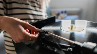Dauerbrenner Schallplatte – Warum sogar Junge wieder mit Vinyl warm werden