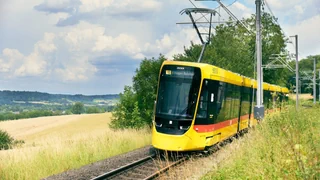 Tina-Tram von Stadler – «Erdbebendrämmli»: Neue Massnahmen und ein Nein aus Basel