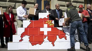 Demokratie statt Autokratie – Schweizerinnen und Schweizer mögen ihre Staatsform, sehr sogar