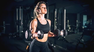 Roman «Gym» von Verena Kessler – Bizeps, Battle, Breakdown – im Schmerzpalast Fitnessstudio