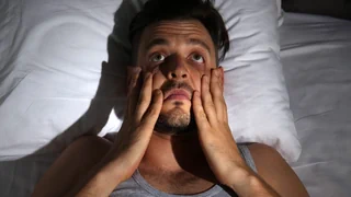Gestörter Schlaf – Gute Nacht, Schweiz? Ein Trick soll beim Abschalten helfen
