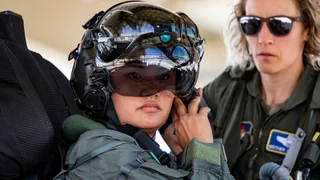 Kampfjet F-35 – Helm für Pilot kostet 500'000 Dollar – wie kann das sein?