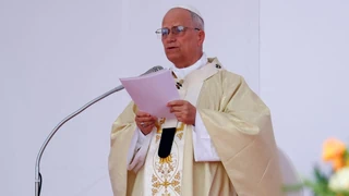 Bei Afrika-Reise – Papst Leo XIV. mit besänftigenden Worten in Richtung Trump