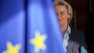 Rechtsstreit um SMS – Ursula von der Leyen unterliegt vor EU-Gericht