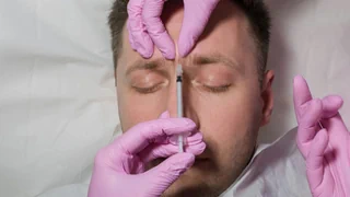 Studie zum Wellnessmarkt – Männer überholen Frauen bei Botox