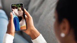 Neu auf dem Smartphone – Nackt nach 30 Sekunden: D