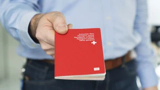 Debatte um Einbürgerung – Bestehen Sie den Einbürgerungstest?