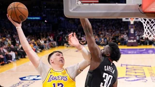 News aus den US Sports – Rockets verlieren auch das 2. Playoff-Spiel