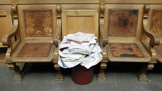 Finanzierung 13. AHV-Rente – Wenn sich Räte streit