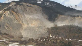 Warnung vor Grossabsturz – Brienz GR: Hang bewegt sich bis zu 17 Meter pro Tag