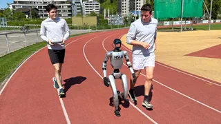 Für die Wissenschaft – Roboter rennt in Luzern um die Wette