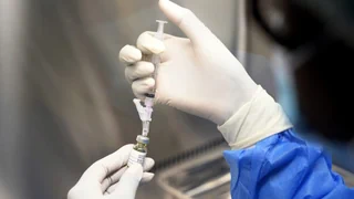 Schutz vor HIV – Lenacapavir – ein neuer Hoffnungsträger in der HIV-Prävention?