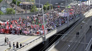 Gegen Wohnungsnot – Zürich: 2500 Personen protestieren gegen «eine Stadt der Reichen»