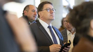 Wahlen Kanton Bern – Zweite Hochrechnung: Rennen um Platz sieben wird sehr eng