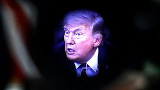 An Korrespondentendinner – Schüsse im Washington Hilton – Trump evakuiert und in Sicherheit