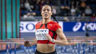 60 m Hürden an der Hallen-WM – Erste Hürde locker genommen: Kambundji steht im Halbfinal