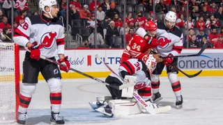 NHL in der Nacht auf Sonntag – Devils stutzen Detroit die Flügel – Quartett löst Playoff-Ticket