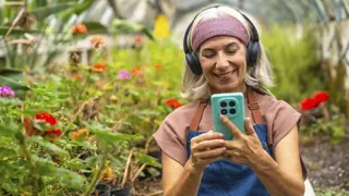 Digitale Gartenhelfer – Die besten Apps und Gadgets für Hobbygärtner und -gärtnerinnen