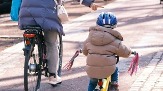 Ernüchternde Resultate – Velohelme für Kinder schützen zwar, sind aber nur Mittelmass